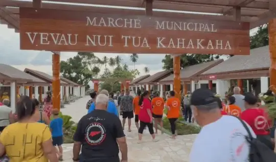 Inauguration du marché de Hiva OA
